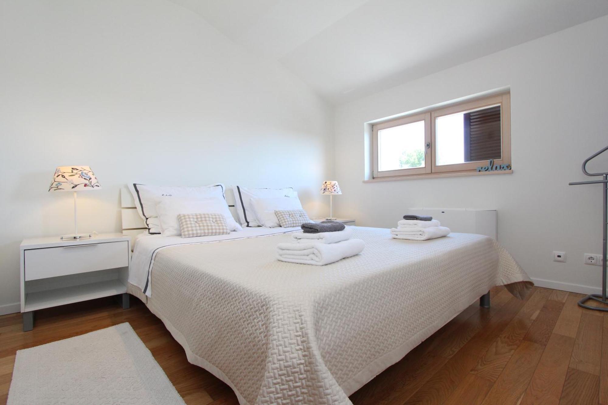 Apartments Makado Ровин Екстериор снимка