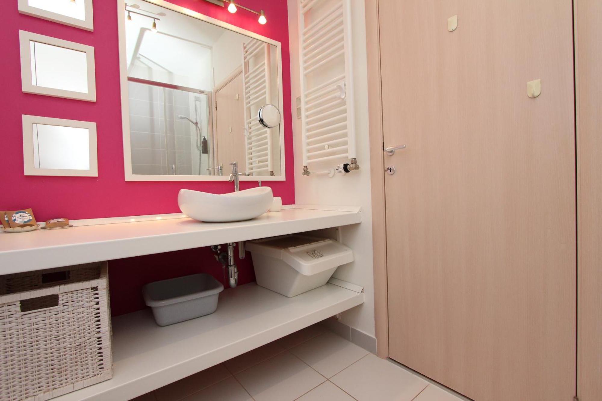 Apartments Makado Ровин Стая снимка