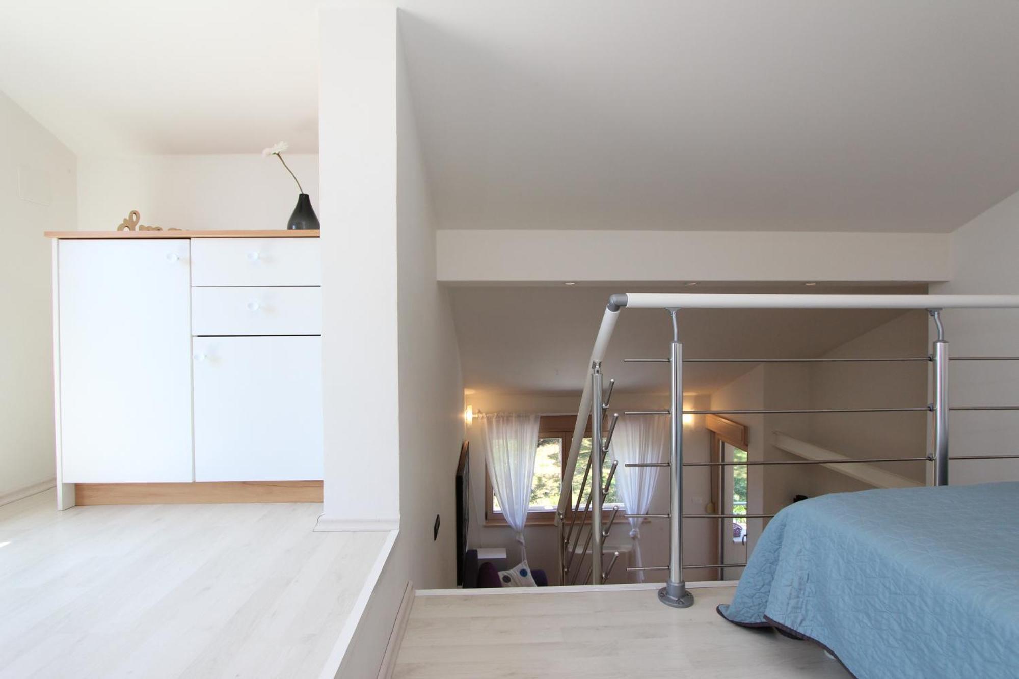 Apartments Makado Ровин Стая снимка